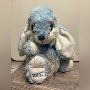 DanDee 2017 Blue & White Floppy Ears Easter Bunny. Collector’s Choice.